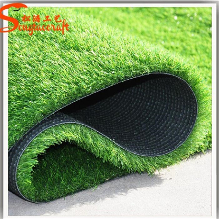 教你如何鑒別人工仿真草皮的品質(zhì)